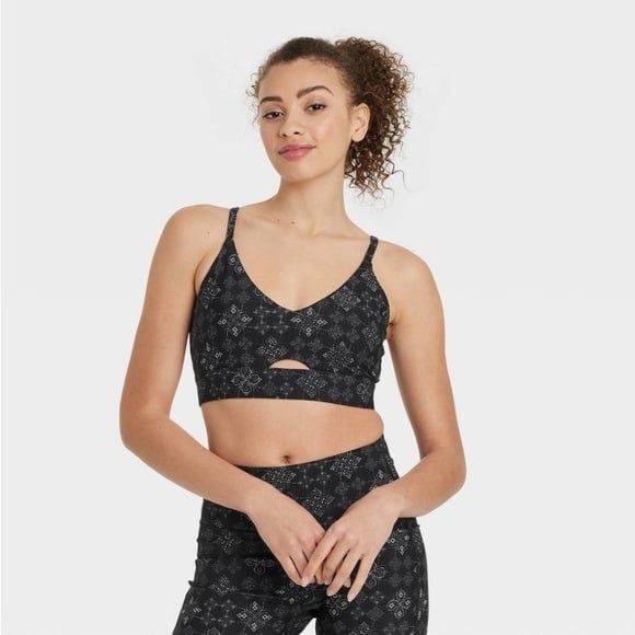 JoyLab Black Paisley Bandana Print Sports Bra Size Medium - Picture 1 of 11
